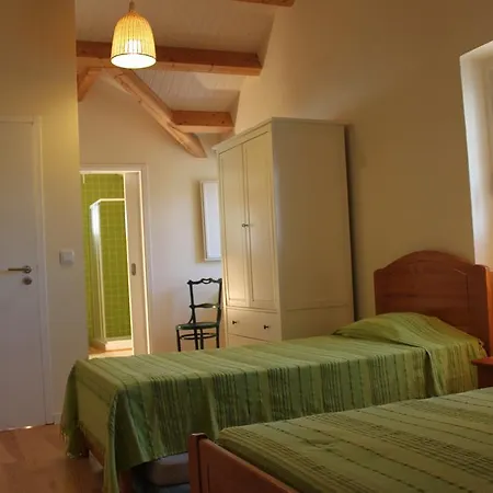 Casa Do Cais De Sao Martinho Do Porto Holiday home