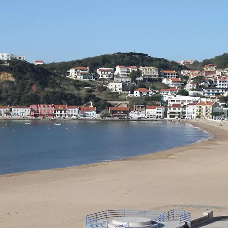 Casa Do Cais De Sao Martinho Do Porto Holiday home Alcobaca