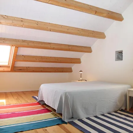 Casa Do Cais De Sao Martinho Do Porto Holiday home *